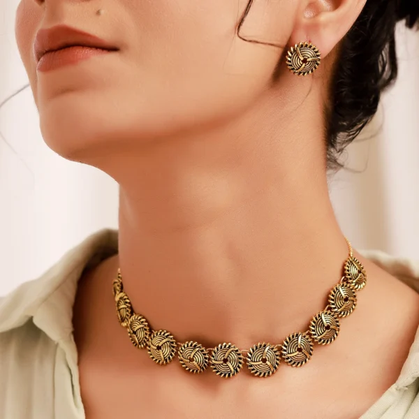 woven wonders swirled collar necklace set