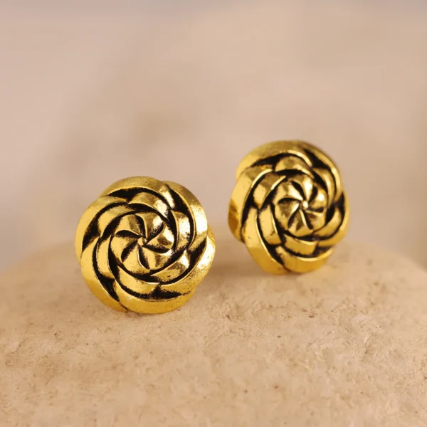woven wonders twisted stud earrings